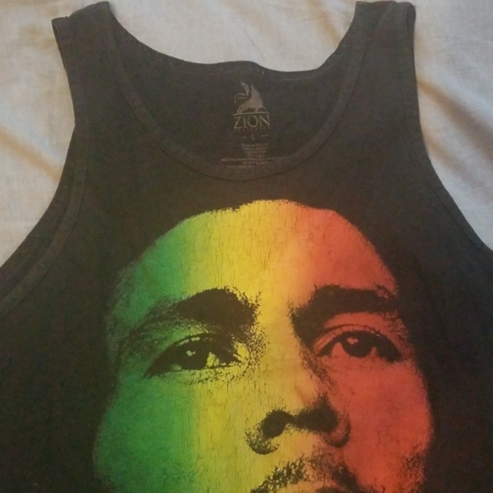 Black Tanktop - Picture 2 of 3